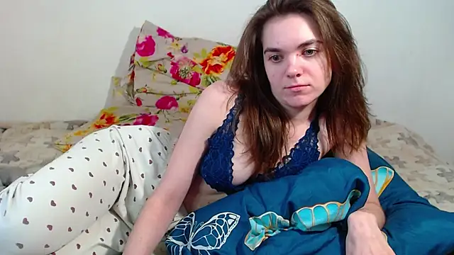 SallyMkn online show from May 3, 4:02 pm