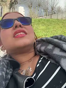 Snapshot of Miapeyton chatting on March 18, 3:31 pm Miapeyton online show from March 18, 3:31 pm