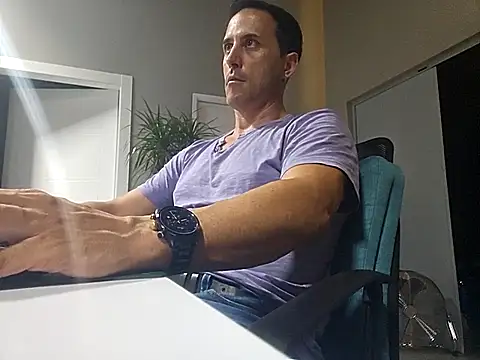 Lucas   81 online show from October 30, 7:25 pm