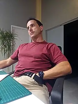 Lucas   81 online show from November 5, 7:25 pm