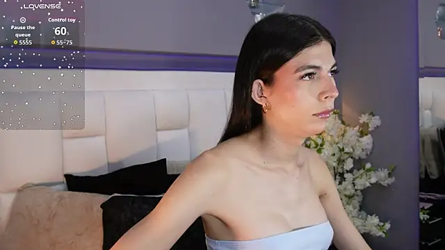 CuteAri online show from May 22, 8:14 pm