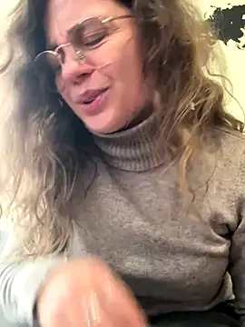 ItalianiMuli online show from December 2, 10:42 am