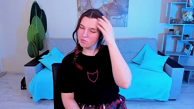 BonneyLove online show from March 2, 5:36 pm