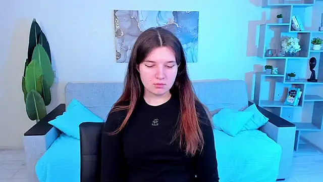 BonneyLove online show from March 3, 6:12 pm