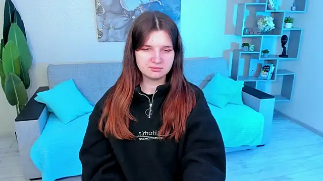 BonneyLove online show from March 5, 5:18 pm