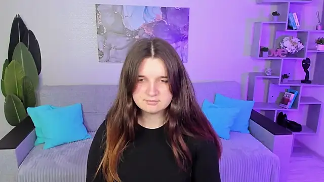 BonneyLove online show from September 12, 9:04 pm