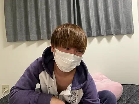 onimakura online show from April 8, 2:17 pm