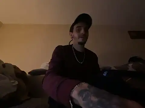 Rebeu313 online show from February 9, 8:24 pm