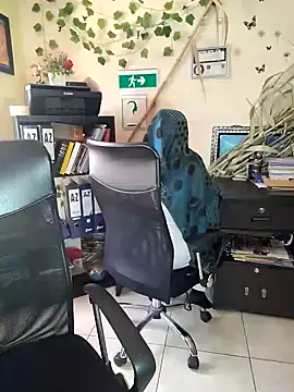 Snapshot of NAJWA-ARAB chatting on December 24, 2:22 pm NAJWA-ARAB online show from December 24, 2:22 pm