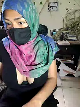 Snapshot of NAJWA-ARAB chatting on December 26, 5:51 pm NAJWA-ARAB online show from December 26, 5:51 pm