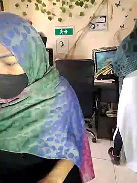 NAJWA-ARAB online show from January 17, 2:07 pm