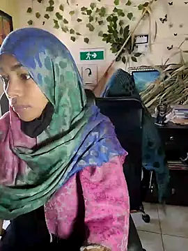 NAJWA-ARAB online show from January 27, 2:13 pm