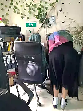 NAJWA-ARAB online show from January 29, 2:10 pm