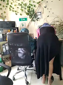 NAJWA-ARAB online show from February 6, 2:04 pm