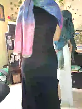 Snapshot of NAJWA-ARAB chatting on February 12, 2:21 pm NAJWA-ARAB online show from February 12, 2:21 pm