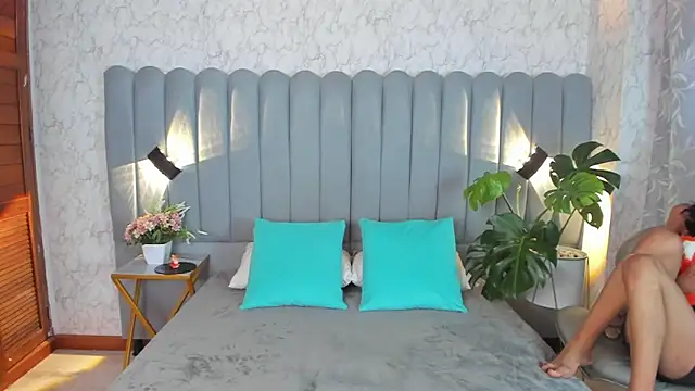 skyyfoxpraga online show from January 6, 12:31 pm