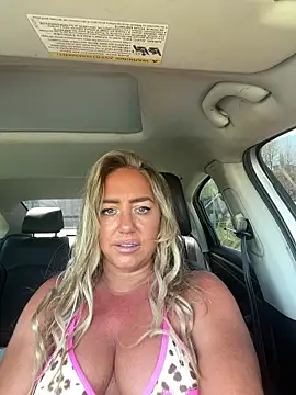 sunshinekisses online show from May 16, 6:39 pm