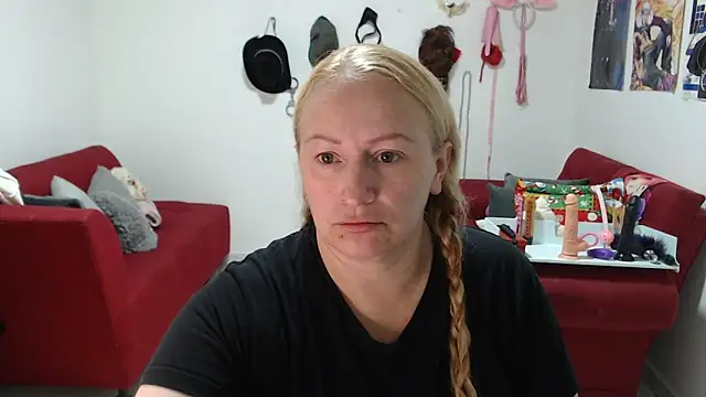 emperabigbootybigass online show from December 17, 12:11 pm