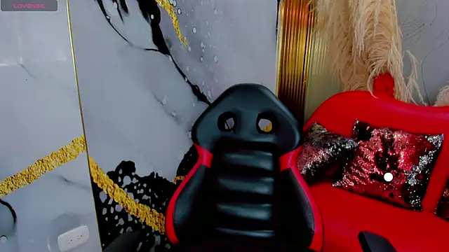 samy  milf online show from April 12, 7:41 pm