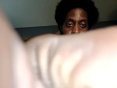 DevinToore online show from November 21, 9:08 am