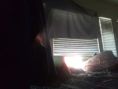 DevinToore online show from March 2, 11:33 pm