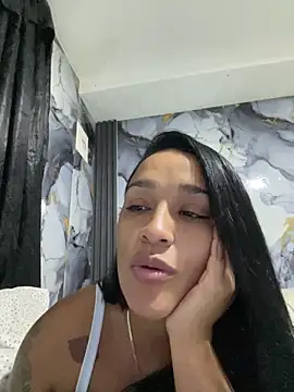 Snapshot of KatalinnaBrown chatting on March 4, 11:16 am KatalinnaBrown online show from March 4, 11:16 am