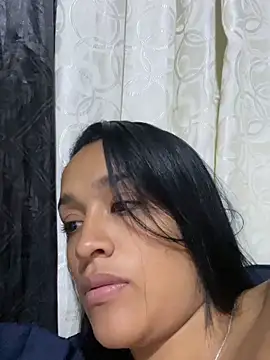 Snapshot of KatalinnaBrown chatting on March 24, 11:04 am KatalinnaBrown online show from March 24, 11:04 am