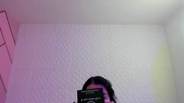 Violetaa diazz online show from May 5, 9:12 pm