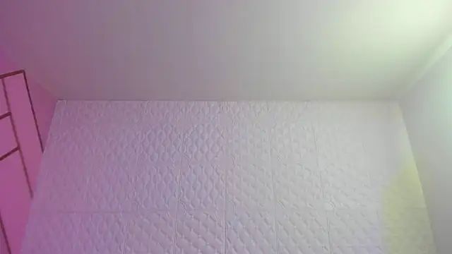Violetaa diazz online show from May 9, 9:09 pm