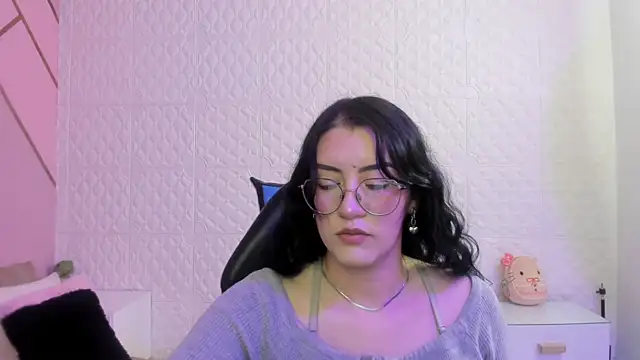 Violetaa diazz online show from May 23, 10:03 pm