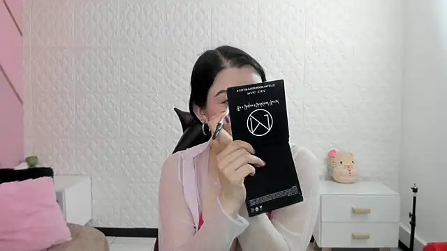 Violetaa diazz online show from May 29, 9:13 pm