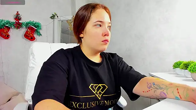 Aliisson Edwards online show from December 30, 1:04 am