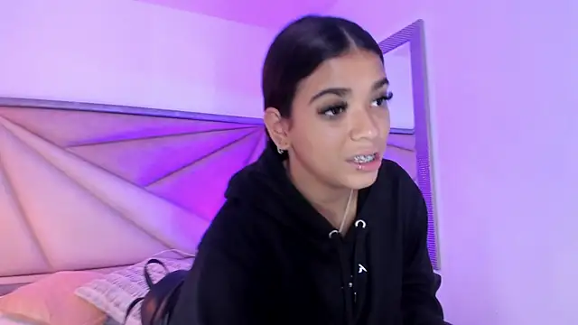 GiaFu online show from October 27, 6:23 pm