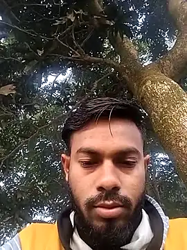 Snapshot of arafat_mia chatting on February 9, 1:09 am arafat mia online show from February 9, 1:09 am