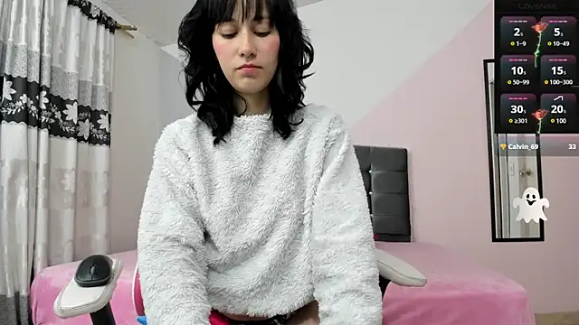 Snapshot of Camcrush__ chatting on December 16, 10:45 pm Camcrush online show from December 16, 10:45 pm