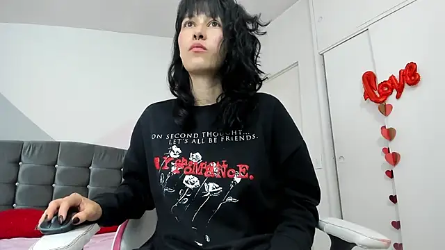 Snapshot of Camcrush__ chatting on February 25, 9:46 pm Camcrush online show from February 25, 9:46 pm