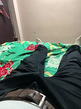 desiduzz21 online show from October 15, 3:45 pm