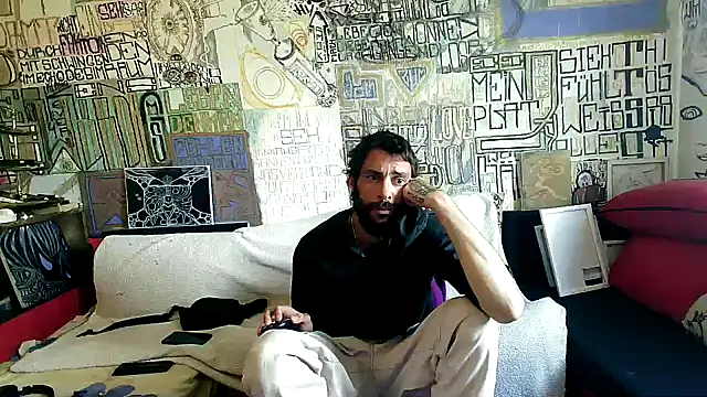 Snapshot of casualtimepassenger chatting on July 5, 10:55 am casualtimepassenger online show from July 5, 10:55 am