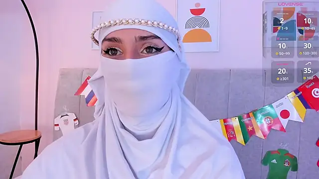 Snapshot of rawiya chatting on June 28, 2:12 pm rawiya online show from June 28, 2:12 pm
