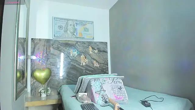 cloee-rabbyt online show from March 4, 12:12 pm