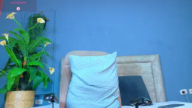 Iker bigdick online show from April 10, 7:40 pm