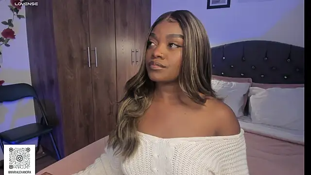 Im Maria online show from January 8, 7:13 pm