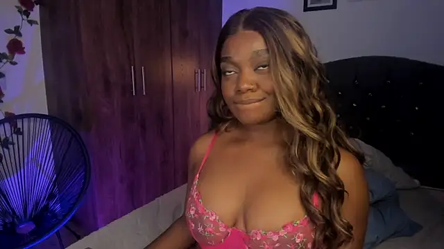 Im Maria online show from February 23, 3:02 am