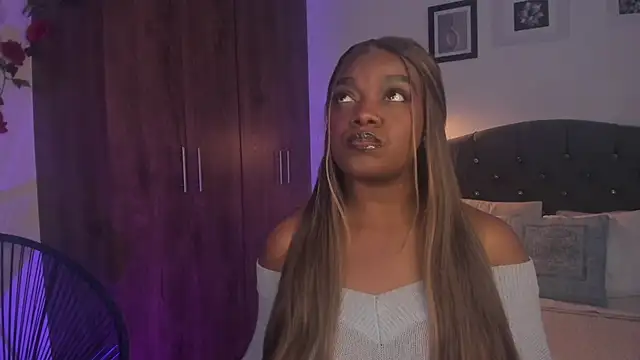 Im Maria online show from March 11, 9:59 pm