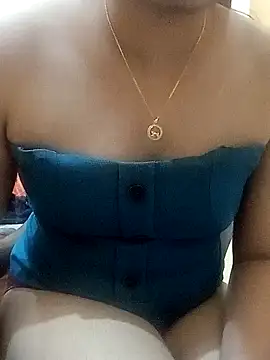 Snapshot of Indianhyna chatting on February 7, 8:01 am Indianhyna online show from February 7, 8:01 am