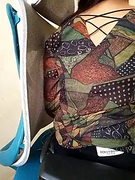 Snapshot of Indianhyna chatting on September 26, 7:23 am Indianhyna online show from September 26, 7:23 am