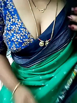 Snapshot of your-sameera chatting on February 3, 10:03 am your-sameera online show from February 3, 10:03 am