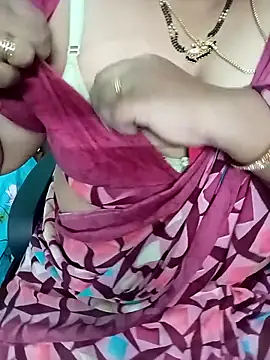 Snapshot of your-sameera chatting on February 11, 4:28 am your-sameera online show from February 11, 4:28 am