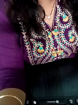 Snapshot of your-sameera chatting on March 14, 3:56 am your-sameera online show from March 14, 3:56 am