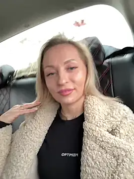 Diamond Bunny  online show from February 27, 1:22 pm